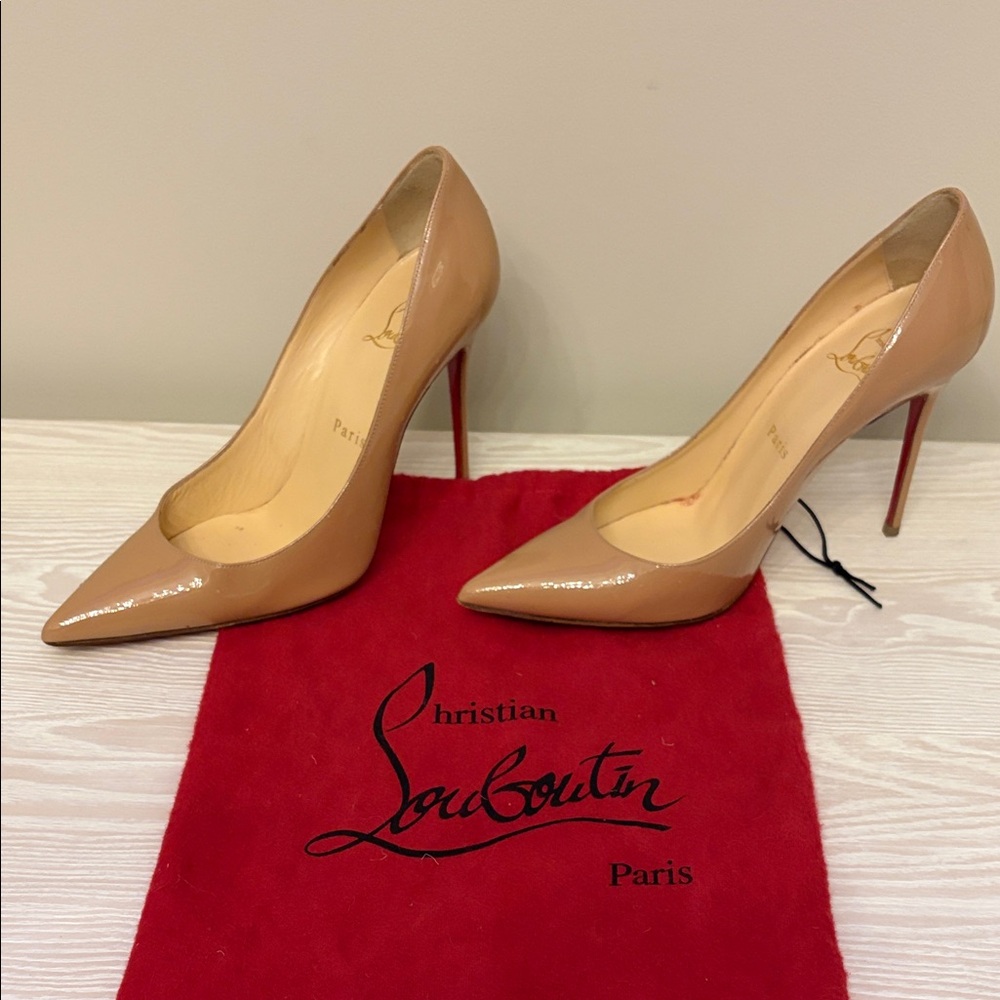 Christian Louboutin So Kate 120 Nude Patent Leather Pumps – Size 37.5